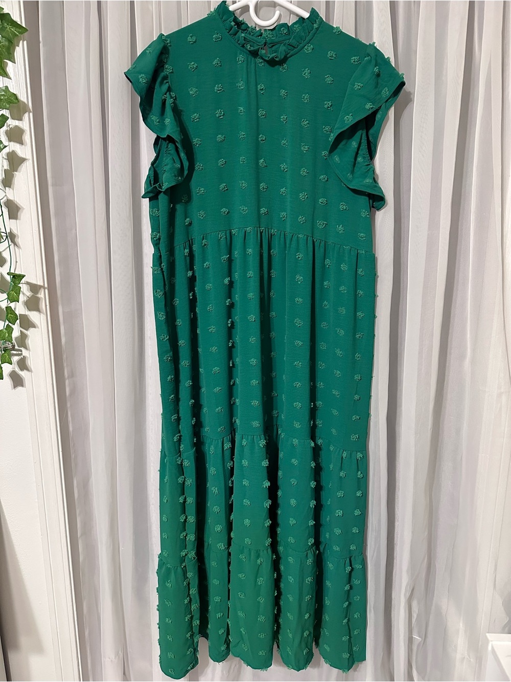 Top It Off Green Ruffle Tiered Swiss Dot Flutter Sleeve Maxi Dress Size L